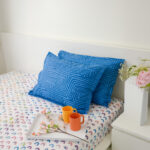 VAA Bedsheet for Double Bed 100% Cotton with 2 Pillow Covers - Image 2