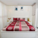 VAA Bedsheet for Double Bed Polycotton with 2 Pillow Covers